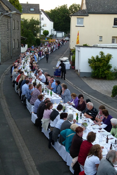 20120907-Lange-Tafel-P203