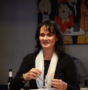 20230331 1024 Lesung FPN04527 1.JPG 20230331 1024 Lesung FPN04527 1.JPG