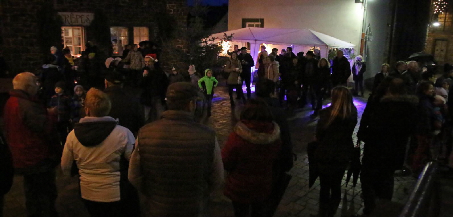 K1024_20181201 Weihnachtsbaumstellen IMG_1244 1